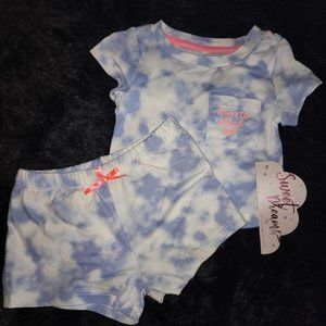 Young Hearts 2-piece Tye Die pajama set.